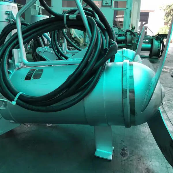 南蓝京深 QJB1.5/6-260/3-980 304不锈钢 高速混合系列旋流式潜水搅拌机器