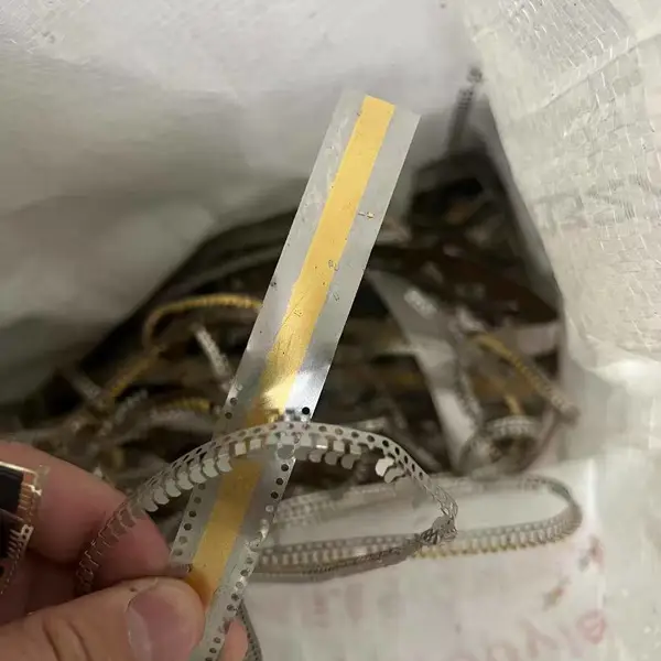 高价大量回收废边料 一色型号板 电子料 镀金电路板上门服务