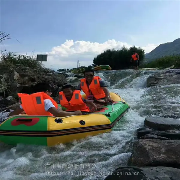 海岬漂流船皮划艇河道自排水充气艇漂流船