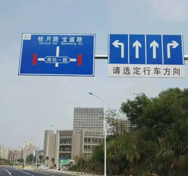 镀锌喷塑组合式桥梁护栏实体工厂抗冲击力龙邦交通设施