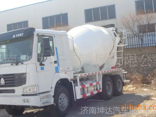中国重汽/10方混泥土搅拌车/山东济南搅拌车