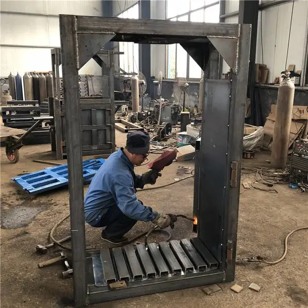 小型号10吨20吨立式打包机青贮饲料双缸打包机易拉罐压扁机