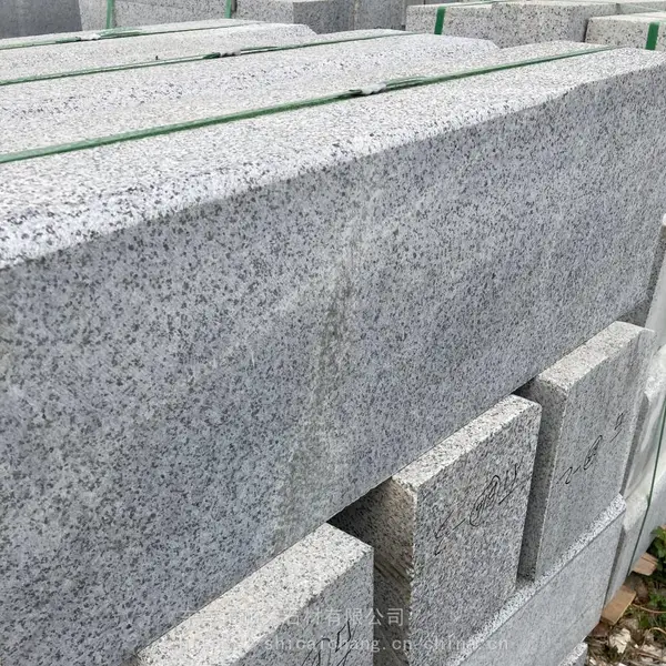 各类花岗岩 深圳黄金麻 白麻 黄金钻 黄锈石 品种齐全 量大优惠
