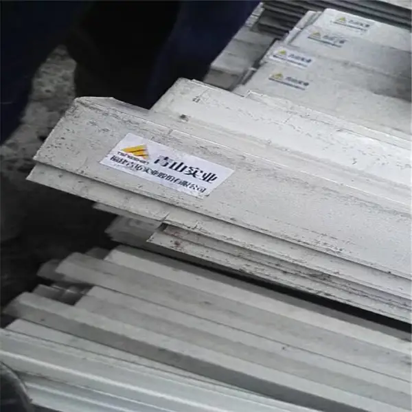 321不锈钢角钢抗冲击性能好化工机械316不锈钢无缝管