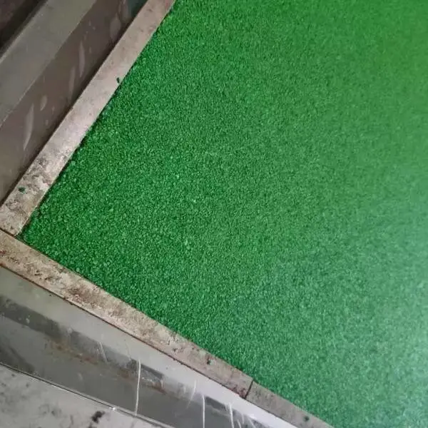 云南epdm颗粒施工 云南小区游乐场地面施工 塑胶跑道材料epdm橡胶颗粒场地翻新改造