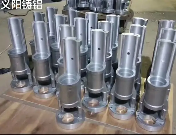 翻砂铸铝支架,铝合金浇铸件,超市双开感应门铸铝机芯座