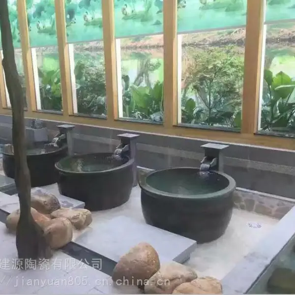 陶瓷洗浴大缸批发 1米1.2米陶瓷泡澡缸浴缸 户外温泉浴场洗浴大缸定制厂