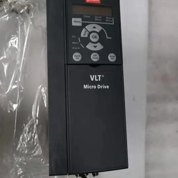 ����˹��Ƶ��0.75kw 131B0145 FC-302PK75T5E20H2XG 3AC 380-