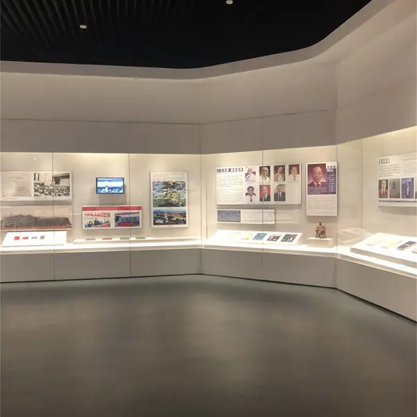 低反玻璃历史馆展柜订做 减反射博物馆展示柜定制