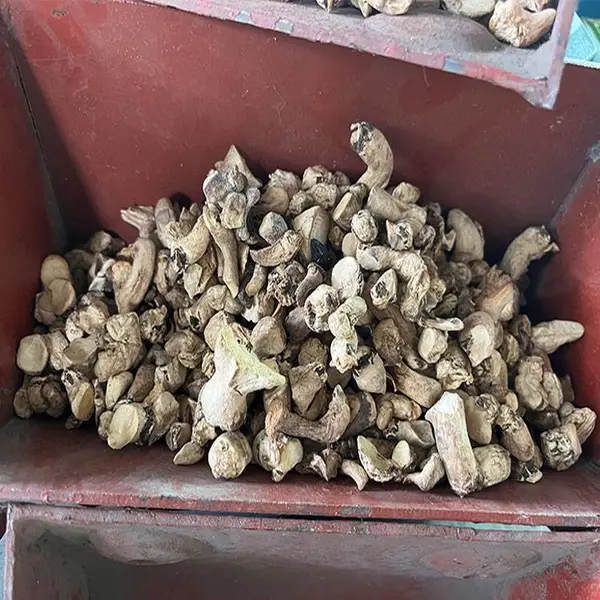 提升机料斗铁斗加厚耐磨板厚3-5mm水泥斗提机加厚锰钢斗子斗提给料机料斗