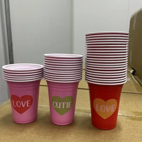 鑫邦定制外贸出口双色游戏杯12OZ红白双色杯乒乓球杯啤酒派对杯