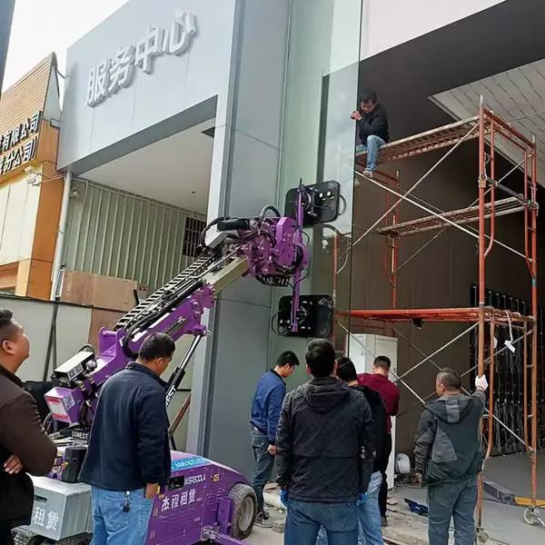 �綯���̳����� ���ڲ���Ļǽ��װ��İ����豸���� �������̳�����Ч***