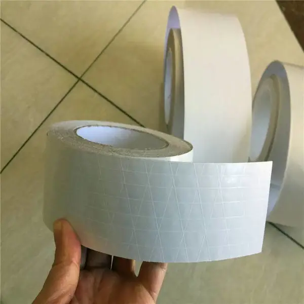 白色聚丙烯玻璃丝棉白膜胶带 白色贴面离心玻璃棉80mm25m