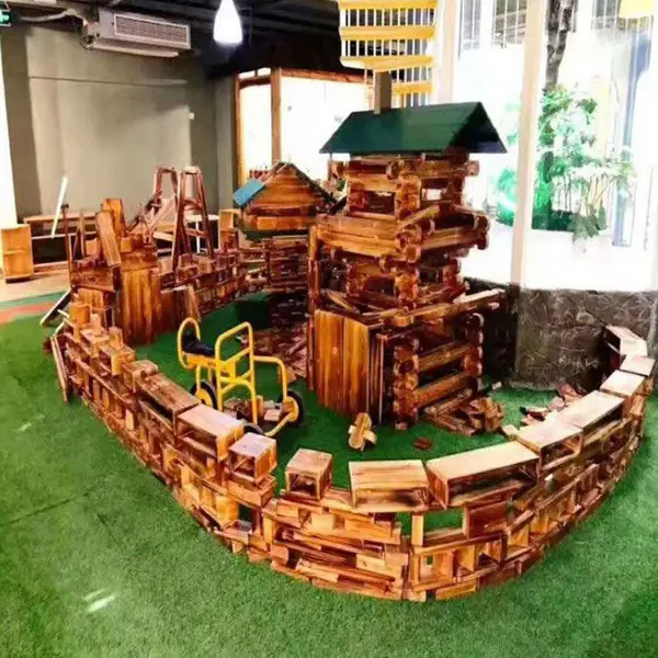 幼儿园户外大型碳化积木 超大块实木防腐砖块搭建室外炭烧玩具