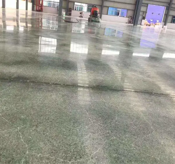 修武 博爱 武陟金刚砂 易清洁金刚砂耐磨地坪 水泥干撒式地面硬化剂