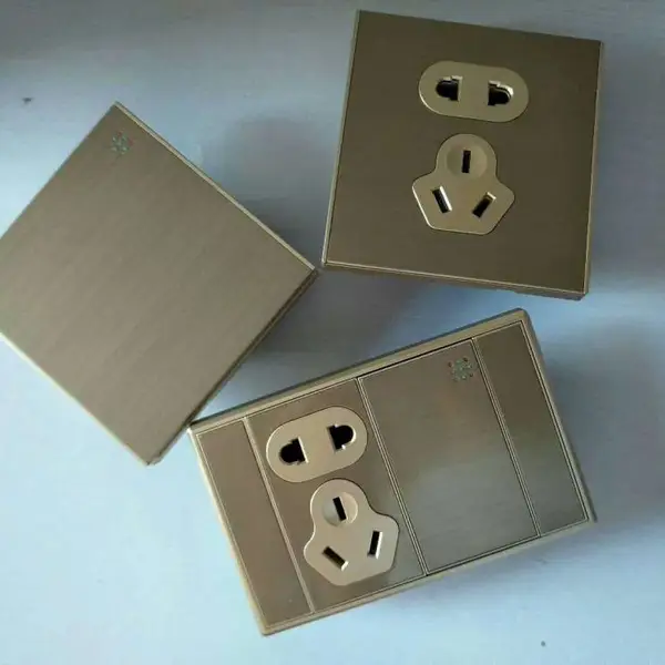 精品304不锈钢拉丝墙壁开关
