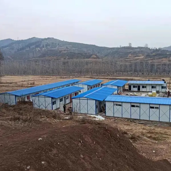安装连云港东海县简易活动房 办公彩钢房防火岩棉保温临建房