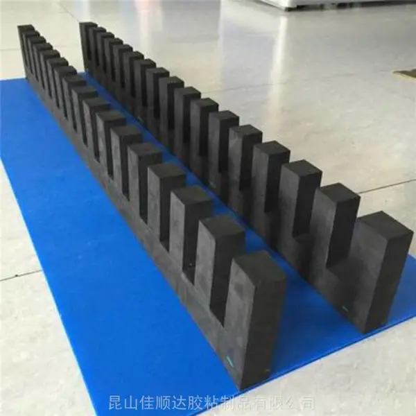 ��������С������ɫ�����ܷ��,���ȷ�ײXPE���࣬NBR���໺��ѹ