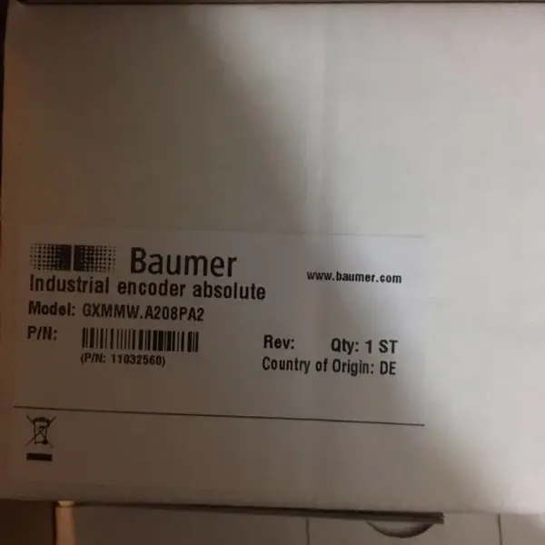 BAUMER编码器 11063147 ITD21H00 02048 H NI S21SG8 E 14 IP65 021