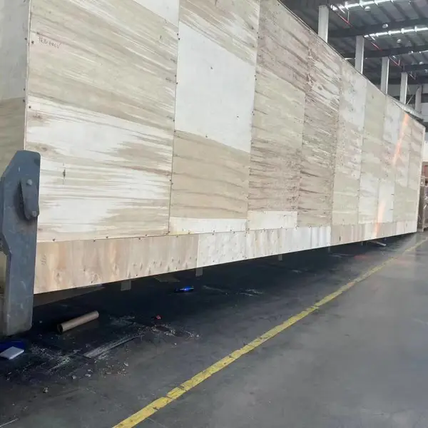 江阴木箱江阴大型设备出口包装箱江阴钢带箱出口厂