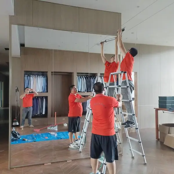 广州简和舞蹈室玻璃镜定制 加厚高透无缝拼接 安全稳固上门安装
