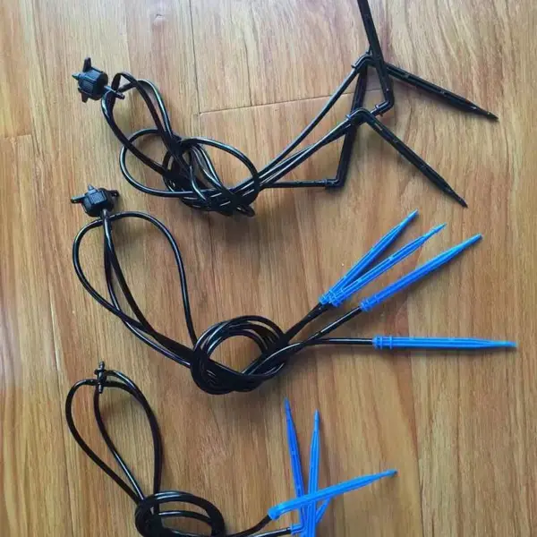 果树林木滴灌二出滴箭 四出滴箭套装 压力补偿滴头蓝色滴箭头