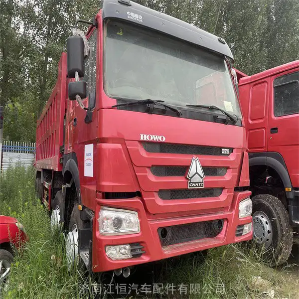 二手出口重汽自卸车驾驶室 国三豪沃渣土车 440马力 可更换大箱驾驶室