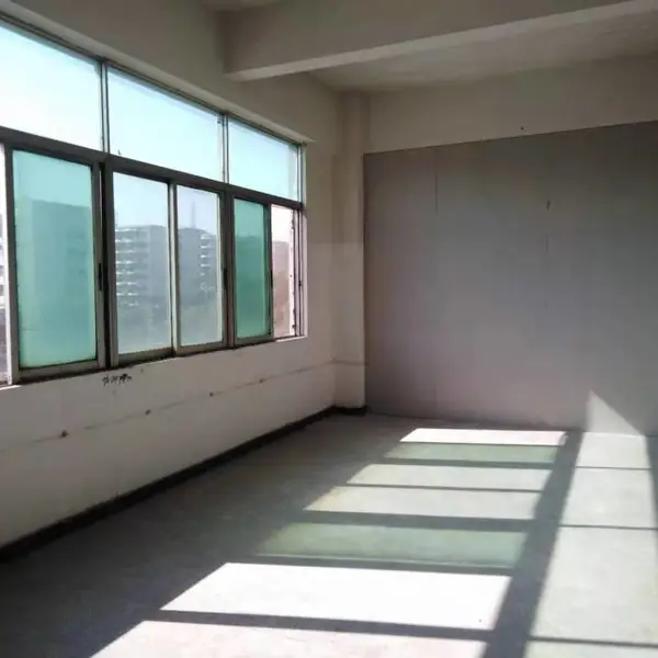 南山货物存放仓库出租 20-50平小型仓库家具机器保管仓库租赁