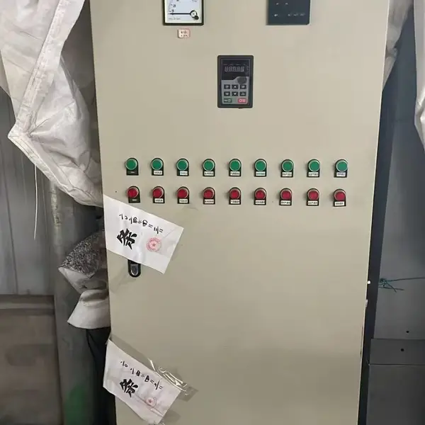 二手现货流化床式气流粉碎机组成套,11kw罗茨风机。