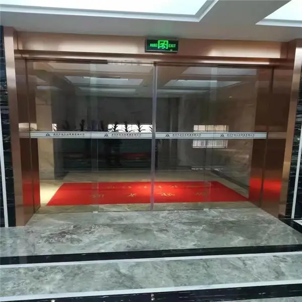 深圳订做电动门深圳订做感应门深圳订做自动门12mm防暴钢化玻璃国标五金配件质量可靠免费报价
