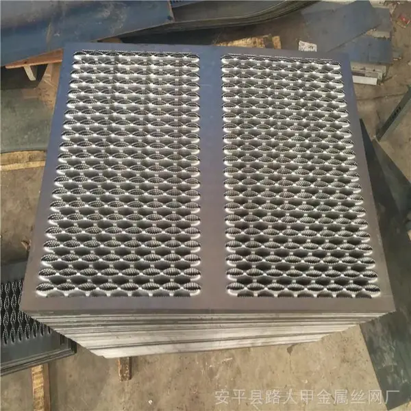 ���ȷ�����̤�� ����ƽ̨�����̤���� ����¥����������װ�