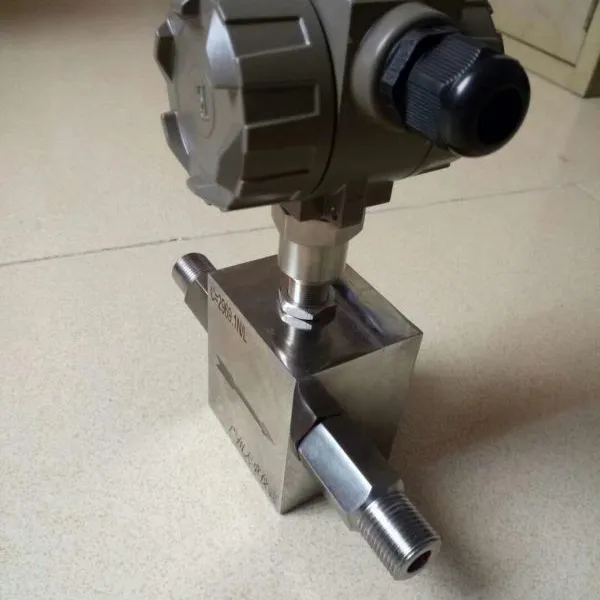 小型一体式定量加水流量计