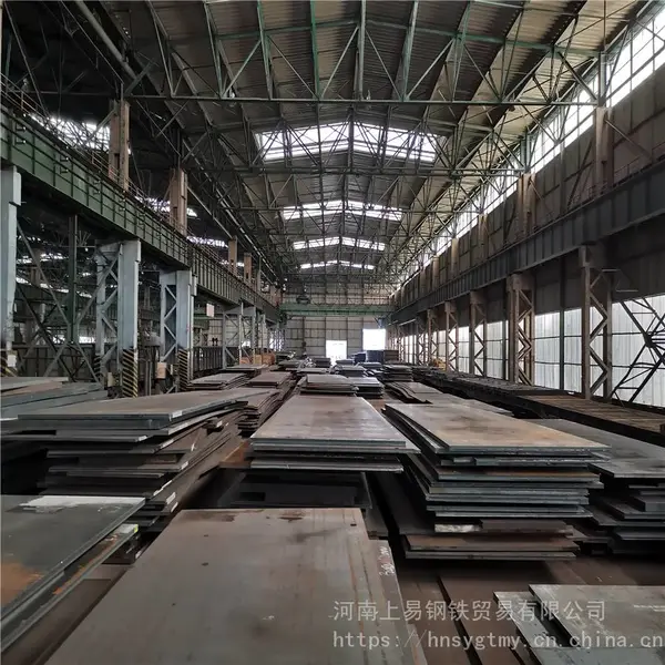 ��վ��¯�͸��½ṹ�ø�12Cr1MoV�Ͻ�壬ʯ�ͻ������͸��°�15CrMo�Ͻ��