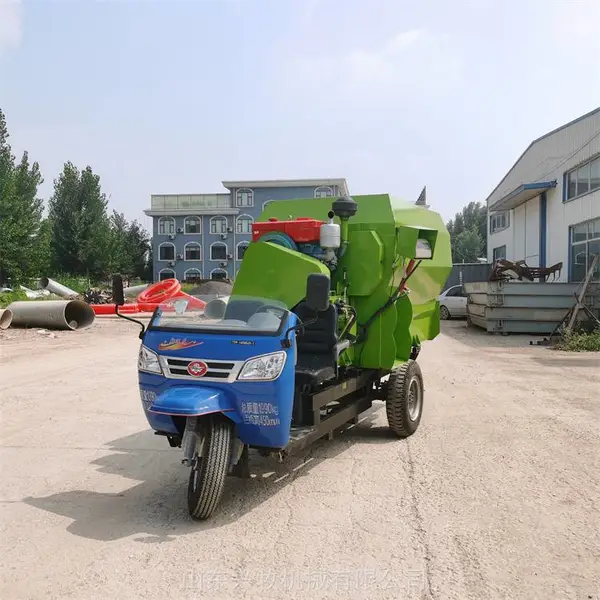 牛场5立方青储撒料车 养殖场牛舍投料机 农牧机械饲料喂料机