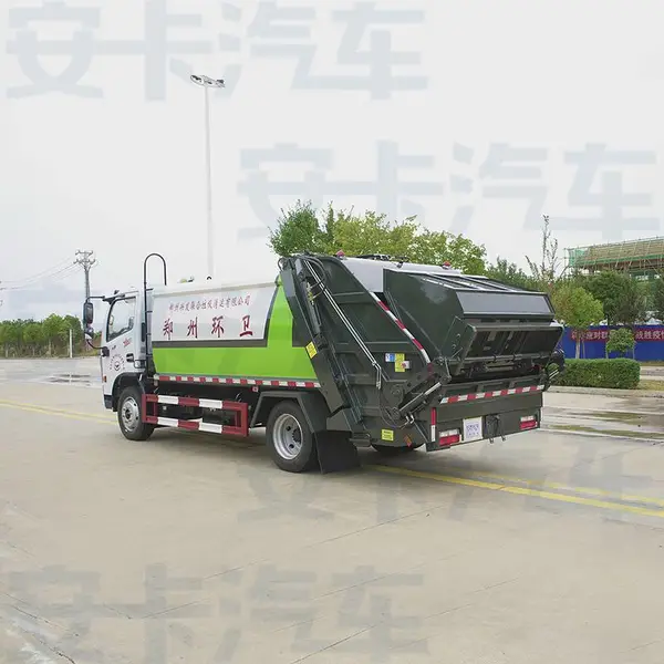 东风9方压缩垃圾车带三角斗生活垃圾清运转运收集密封性好打造完美城市生活