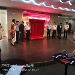 大型车展吸幕道具揭牌架升降仪式干冰台倒金沙启动等租