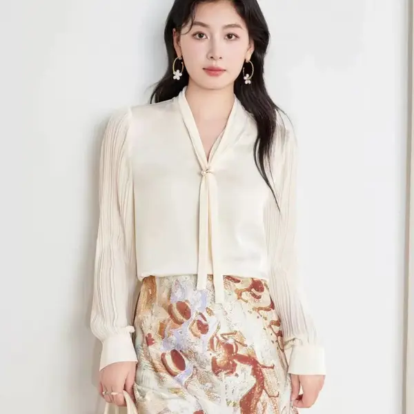 纽芭莎衬衫 秋季优雅时尚设计感小衫 日常气质通勤穿搭 女装便宜货源