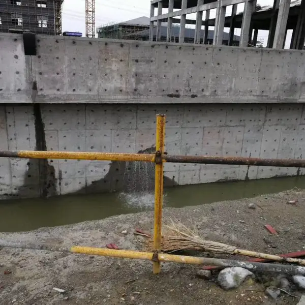 新建水池堵漏施工 混凝土水池补漏 现浇水池子堵漏