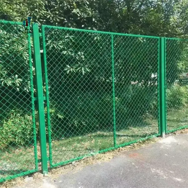 钢板网护栏网_菱形孔钢板围栏_金属网栅栏_涂塑筛网