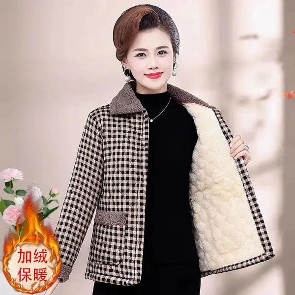冬装加绒羽绒棉服女十五元以下的服装批发中老年女装毛衣打底衫