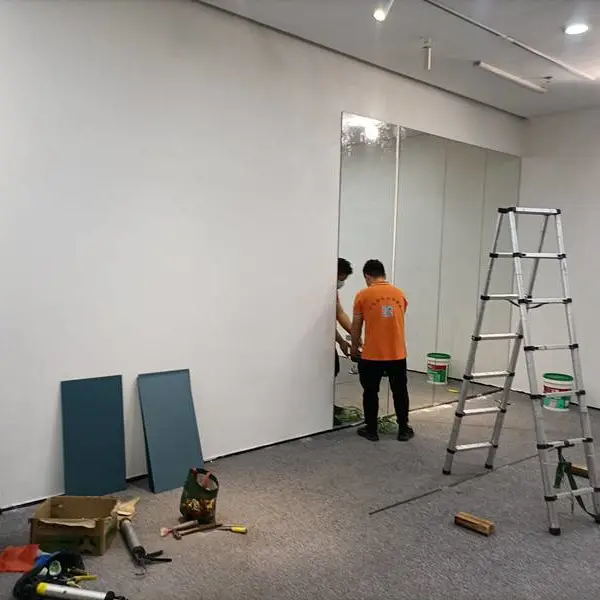 ���ӳ��ң����������侵���ƣ����� / ���������������Ű�װ�������Խ�㷬خ