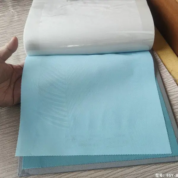 易创帘纺织 色彩窗纱金刚棉微雕支持散剪工程牙签条花型可阻燃家装全涤纶打孔窗帘布艺