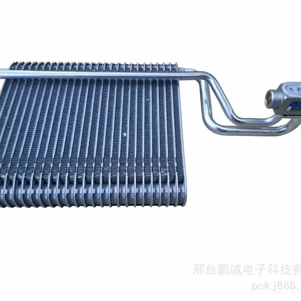 德国奔驰Actros商用重卡空调蒸发箱/冷凝器/压缩机