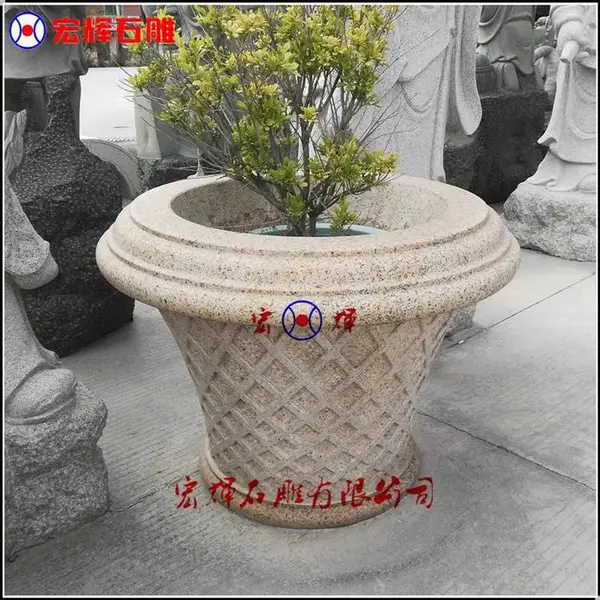 整粒网格雕制黄金麻花钵(花盆)直径55厘米