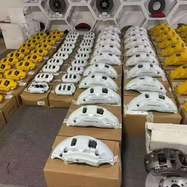 升级改装保时捷原厂PCCB正品阿基波罗10活塞刹车卡钳批发总代理保障