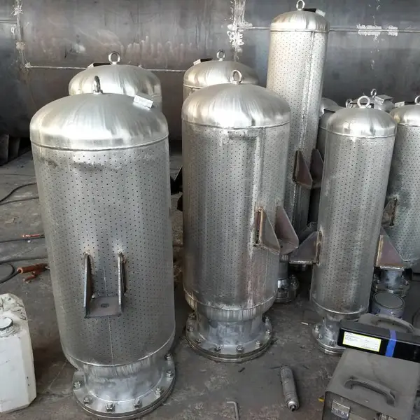 排汽消声器