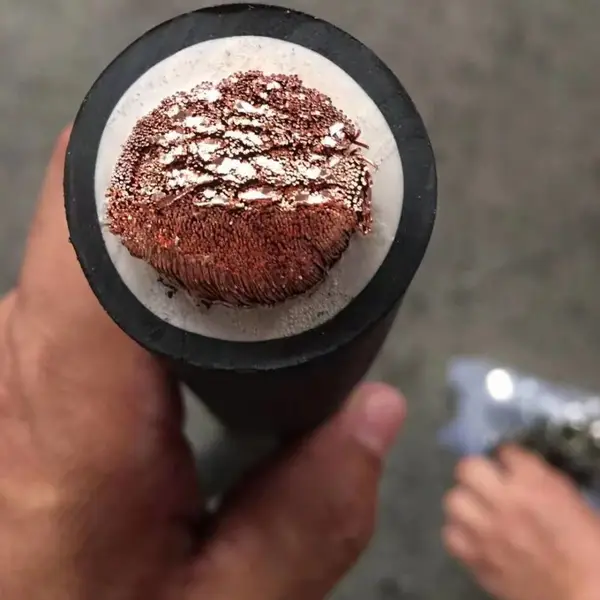 江苏地区大量回收各种规格废旧硬芯电线电缆,苏州 常州地区可上门回收废旧电缆线
