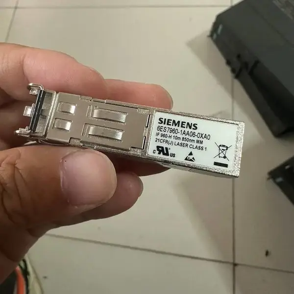 6ES7960-1AA06-0XA0西门子光纤模块SIMATIC S7-400H 同步模块