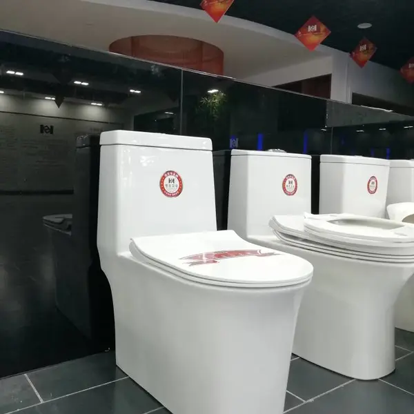 潮州陶瓷马桶批发厂家,智能马桶批发,广东座座便器批发厂商
