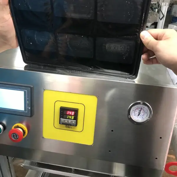 ���� �±���װ��ڻ� �������к��Զ���װ�� ���������ܺз�Ĥ�� ��������